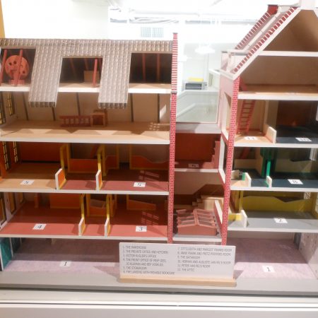 Model of the Anne Frank House. Image from Wikimedia Commons. https://commons.wikimedia.org/wiki/File:Anne_Frank_House_Model.JPG